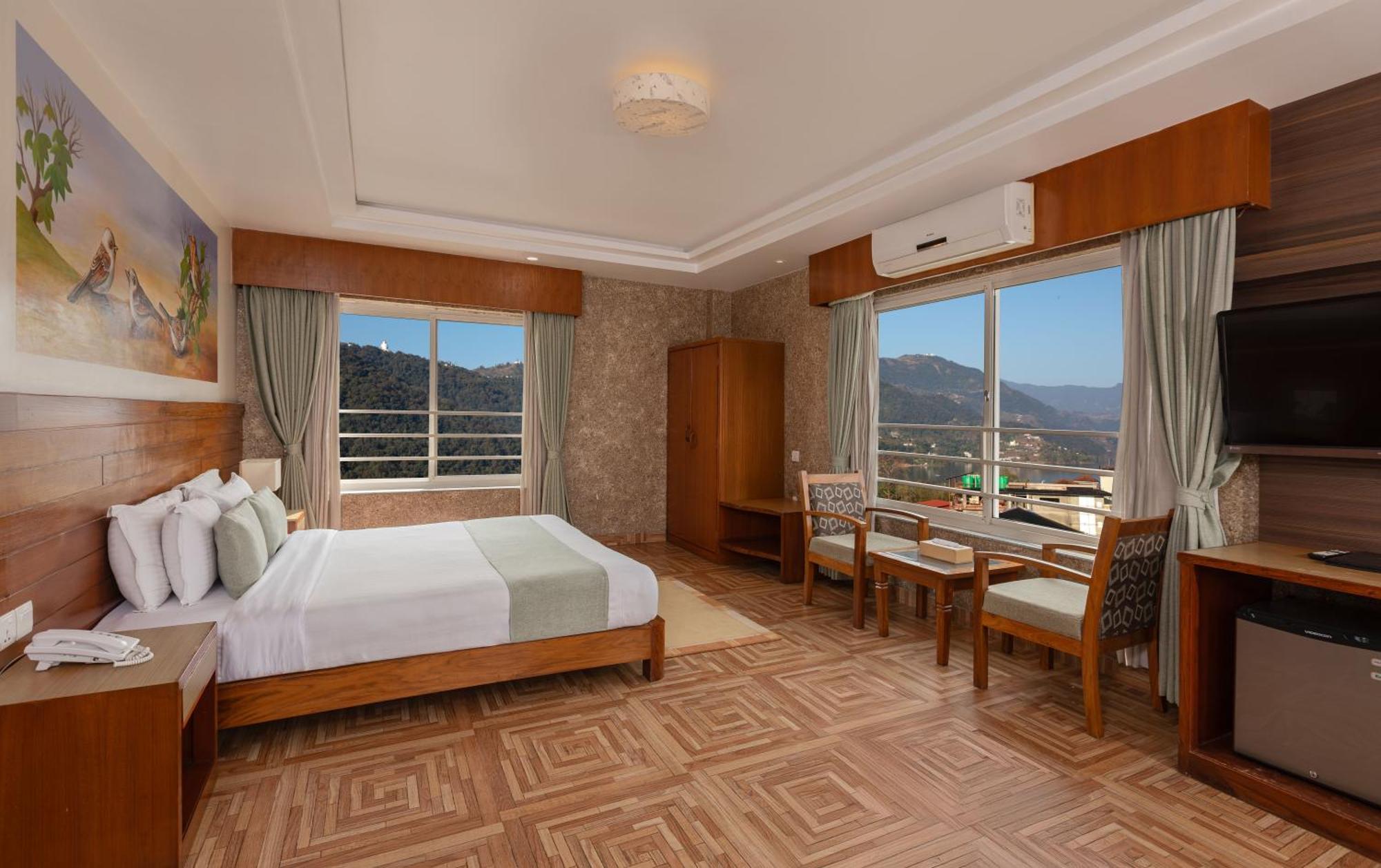 מלון Mount View פוקהרה מראה חיצוני תמונה